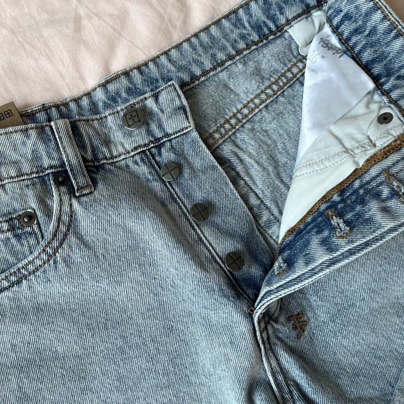 BNWT⎜Aritzia × Ksubi⎜RISE N HI DENIM SHORT⎜MUSE - Picture 9 of 16